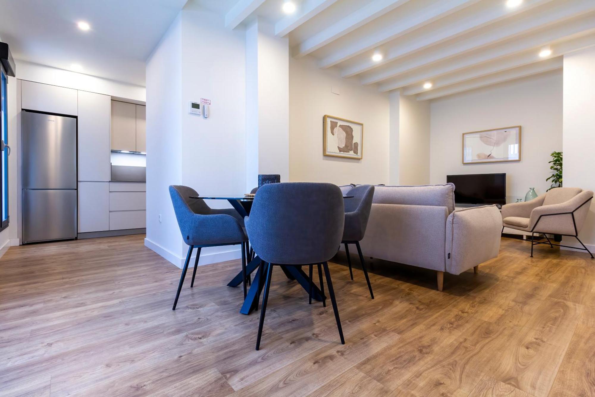 Alohamundi Puerta Osario II Apartment Seville Luaran gambar